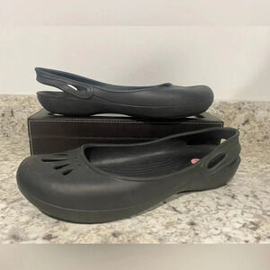 Crocs Kadee Black Eyelet Cutout Slingback Shoes Flats Women’s Size 9